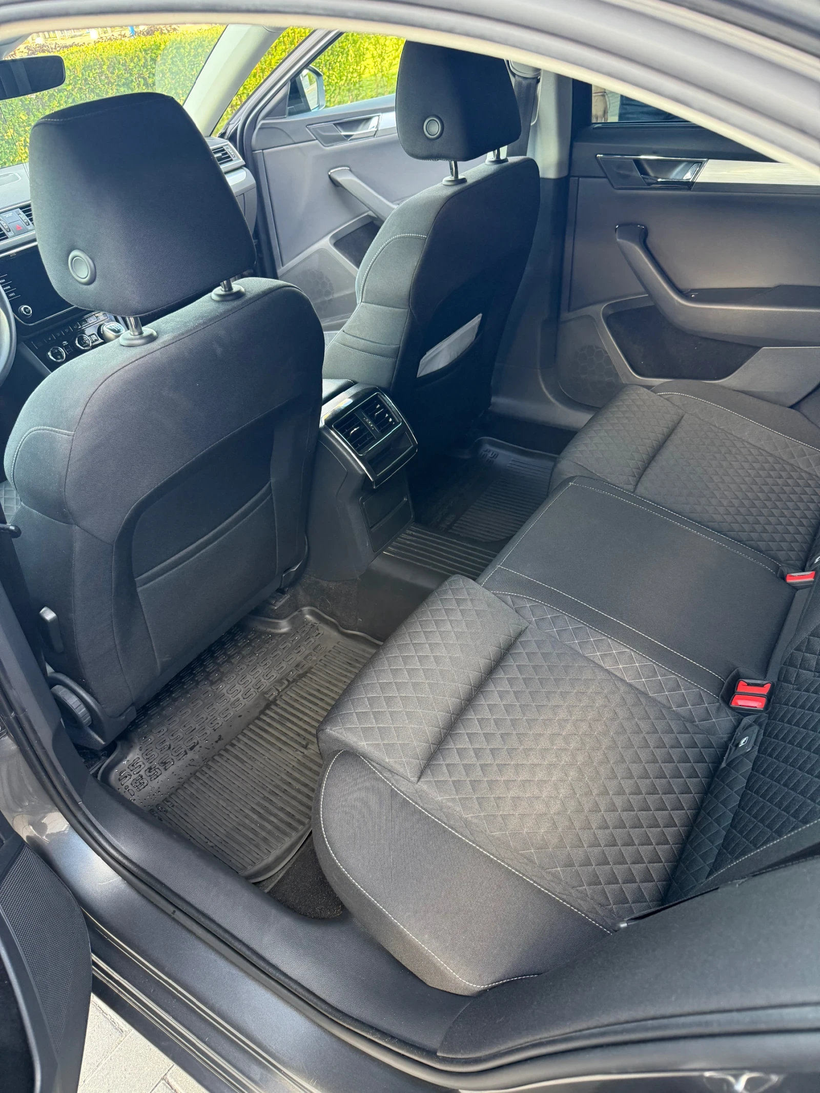 Skoda Superb  - изображение 6