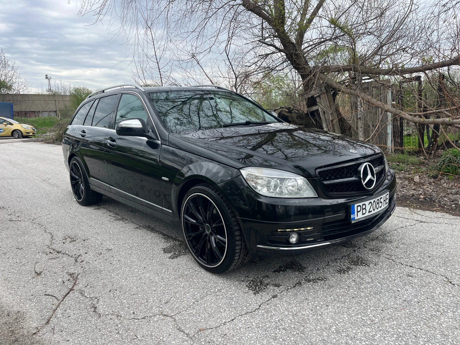 Mercedes-Benz C 180  - изображение 3