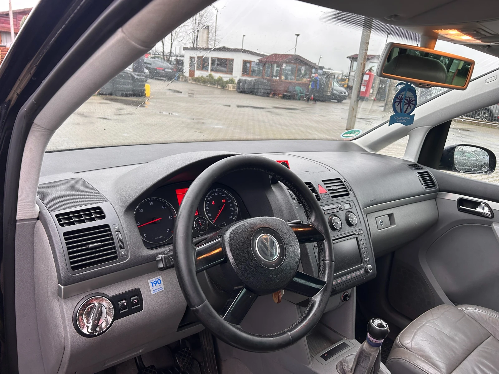 VW Touran 2.0TDI NAVI/KOJA 6+ 1 EURO 4 | Mobile.bg   12