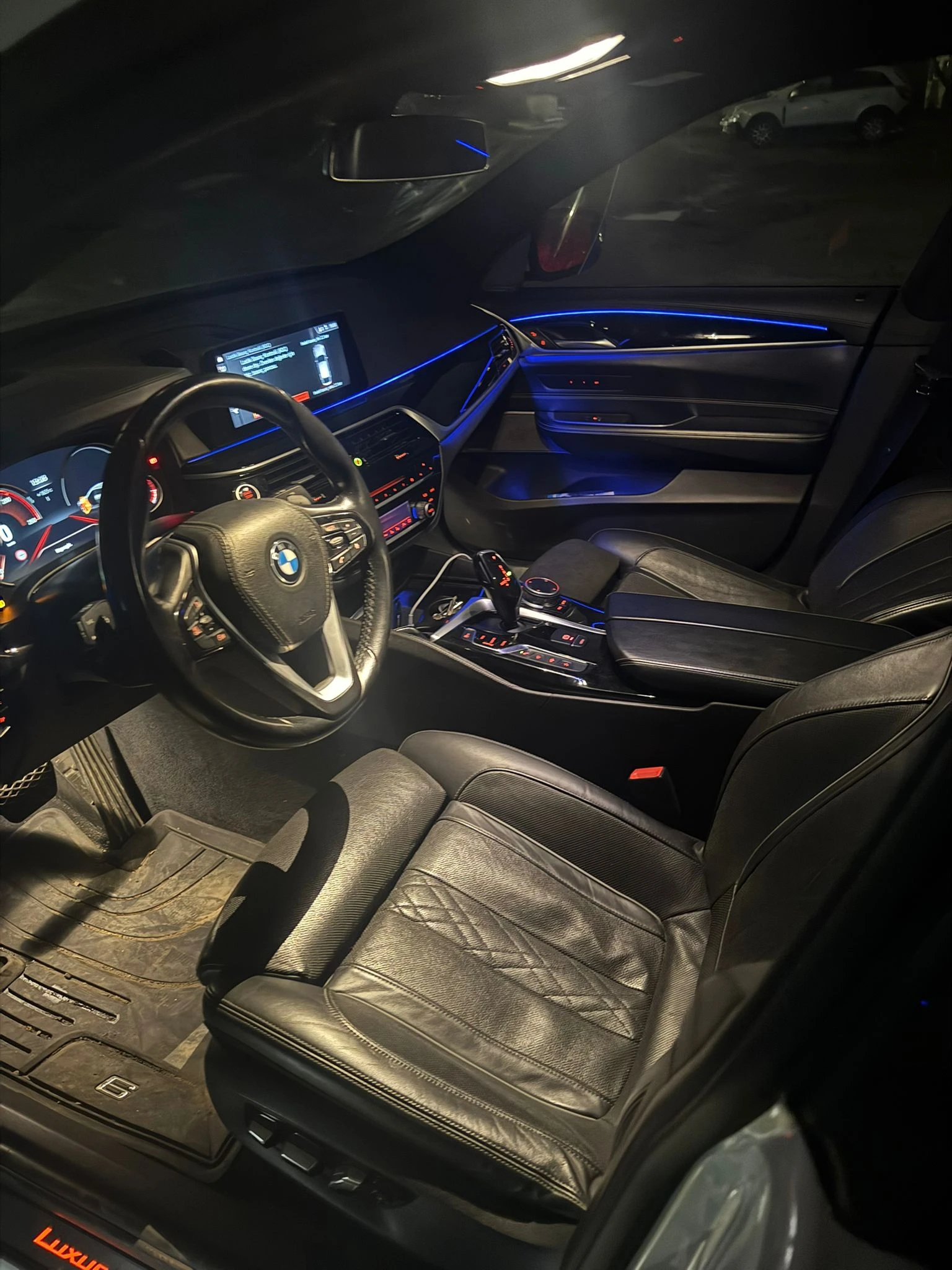 BMW 640  xdrive, luxury line, GT - изображение 9