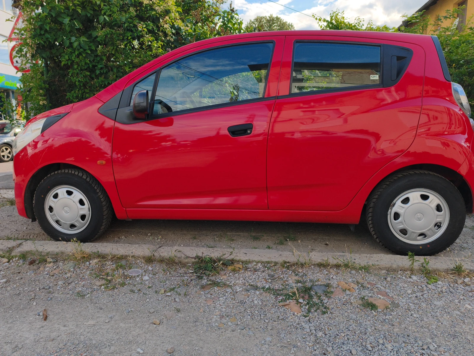 Chevrolet Spark, снимка 15 - Автомобили и джипове - 55165358