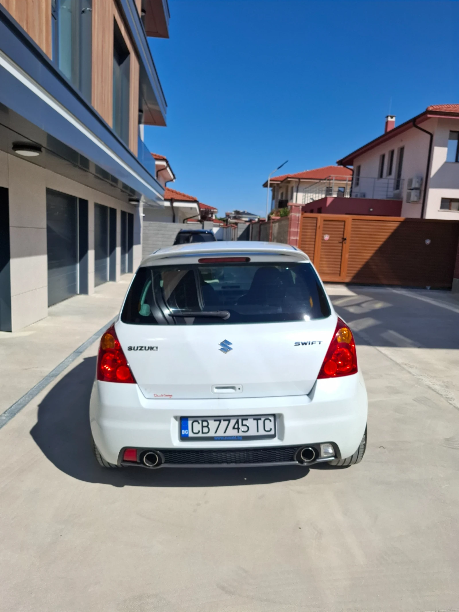 Suzuki Swift Sport, снимка 8 - Автомобили и джипове - 54444600