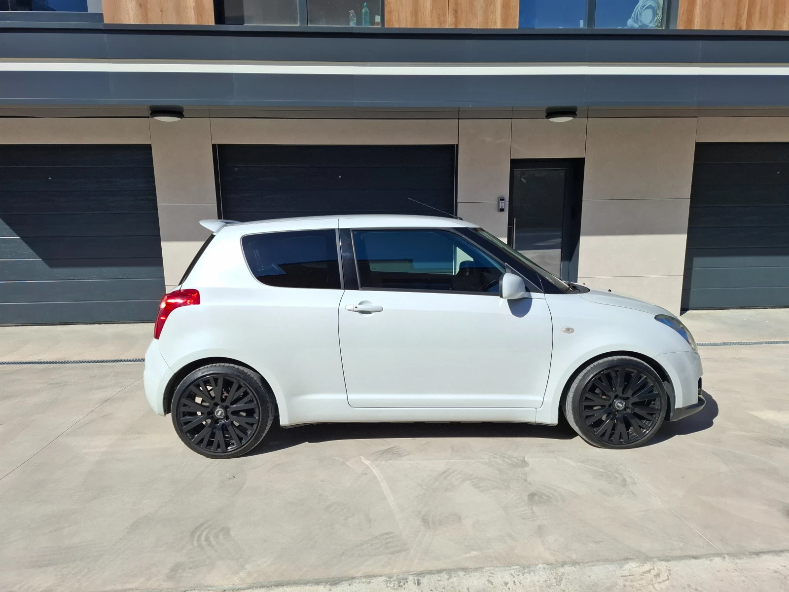 Suzuki Swift Sport, снимка 5 - Автомобили и джипове - 54444600