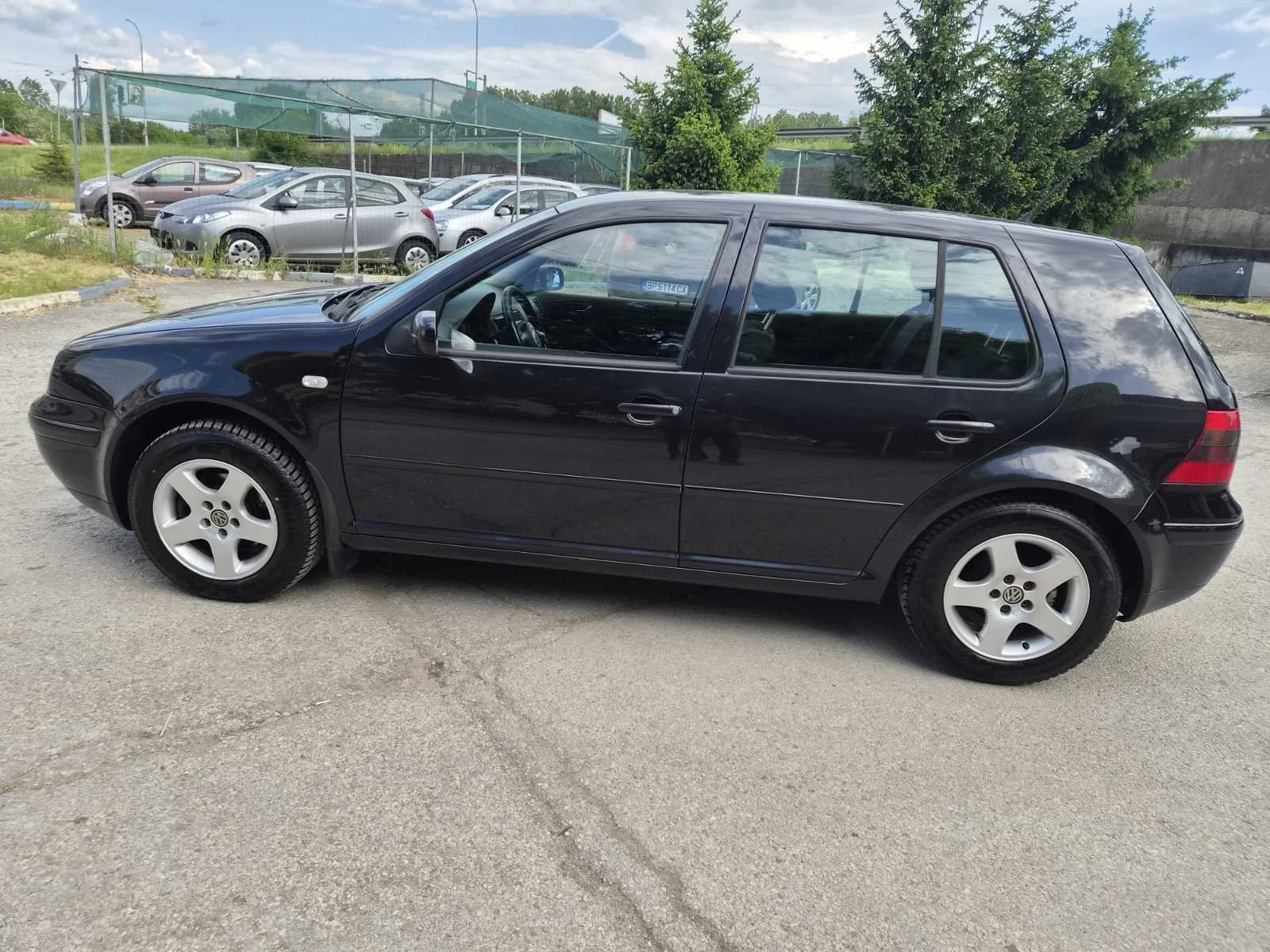 VW Golf 1.9TDi, снимка 3 - Автомобили и джипове - 54655343