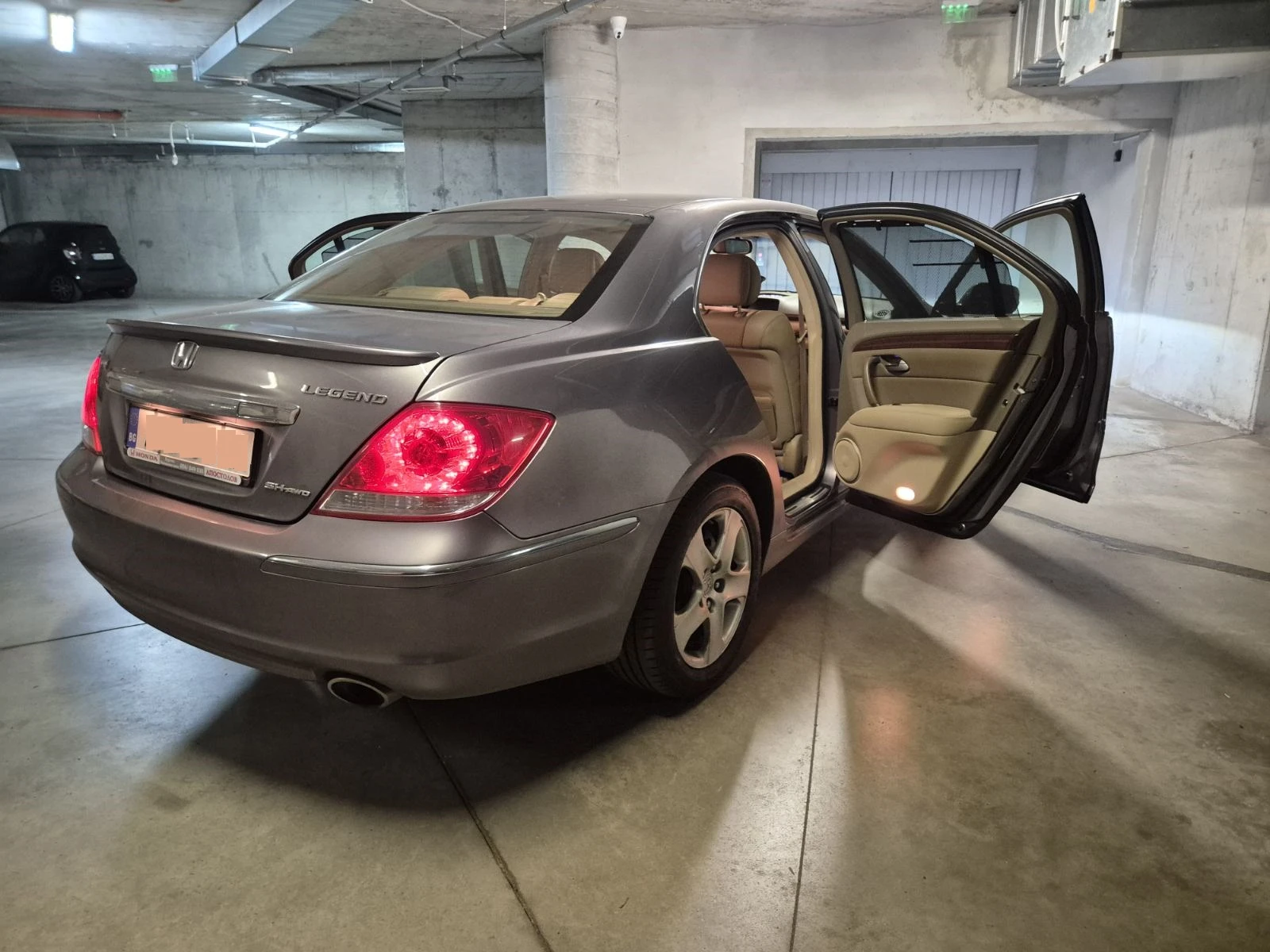 Honda Legend, снимка 3 - Автомобили и джипове - 54909335