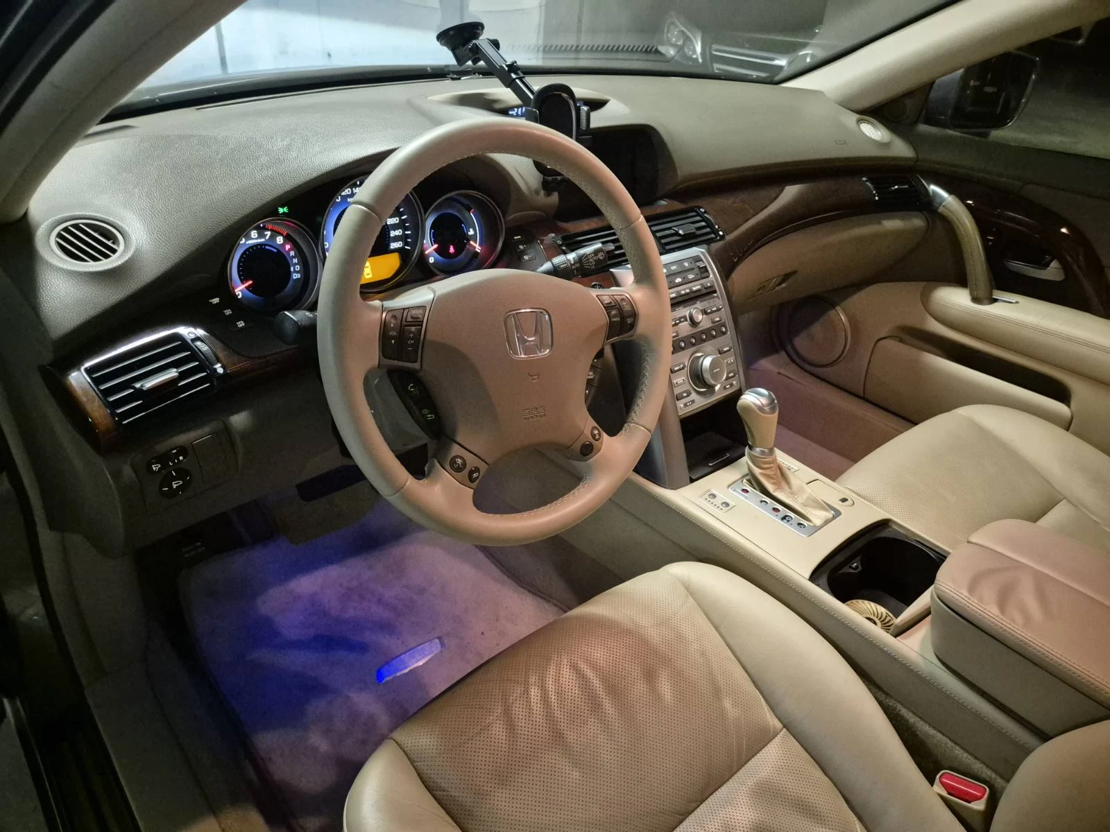 Honda Legend, снимка 9 - Автомобили и джипове - 54909335