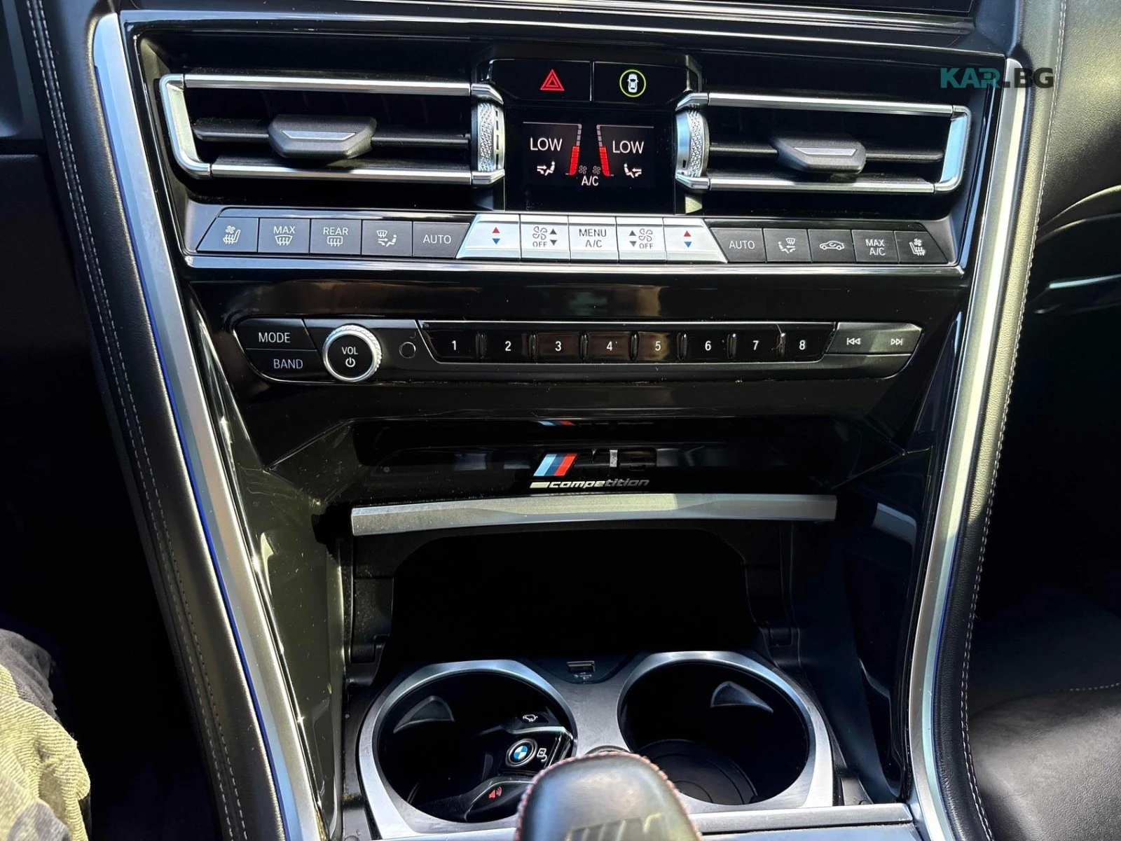 BMW M8 COMPETITION ЦЕНА ДО БЪЛГАРИЯ АВТОКРЕДИТ, снимка 12 - Автомобили и джипове - 55408194