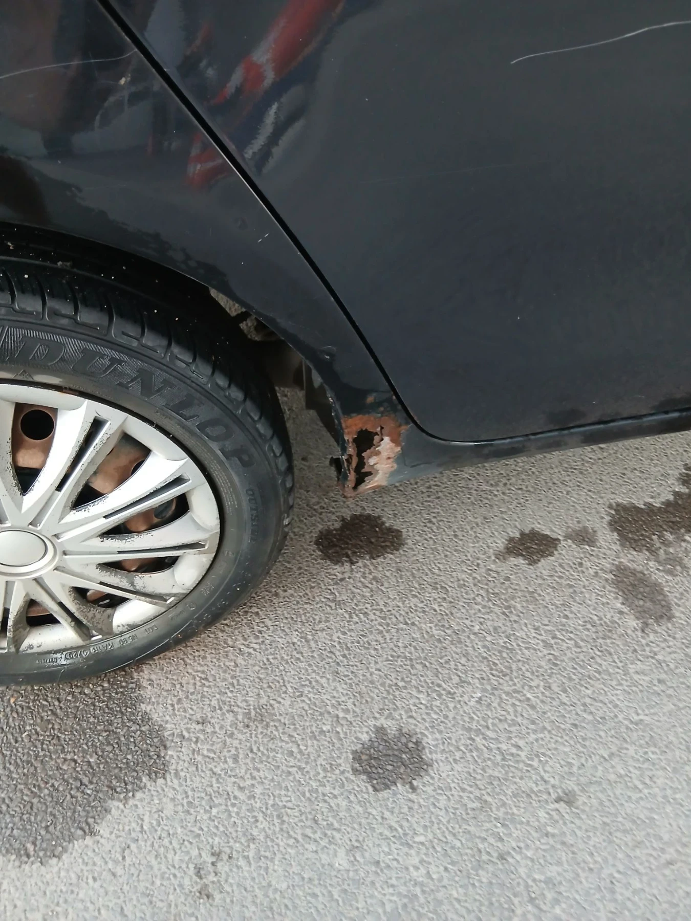 Toyota Yaris 1.3vvti, снимка 8 - Автомобили и джипове - 55985723