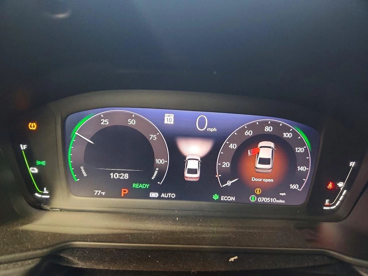 Honda Accord 2.0l Touring Hybrid, снимка 9 - Автомобили и джипове - 56108403