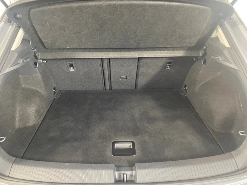VW T-Roc 2.0 TDI DSG Life LED, снимка 16 - Автомобили и джипове - 52593651