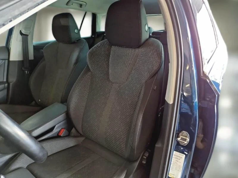 Skoda Octavia 2021г 2.0tdi Euro 6D Комби  - изображение 8