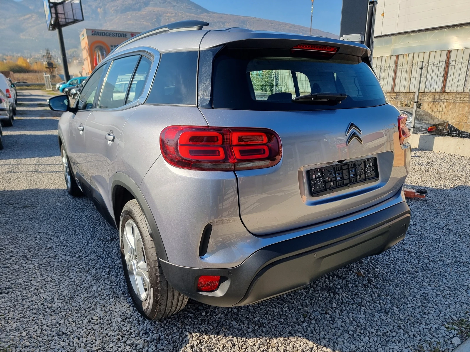 Citroen C5 Aircross 1.5HDI АВТОМАТИК ЦЕНА С ДДС - изображение 3