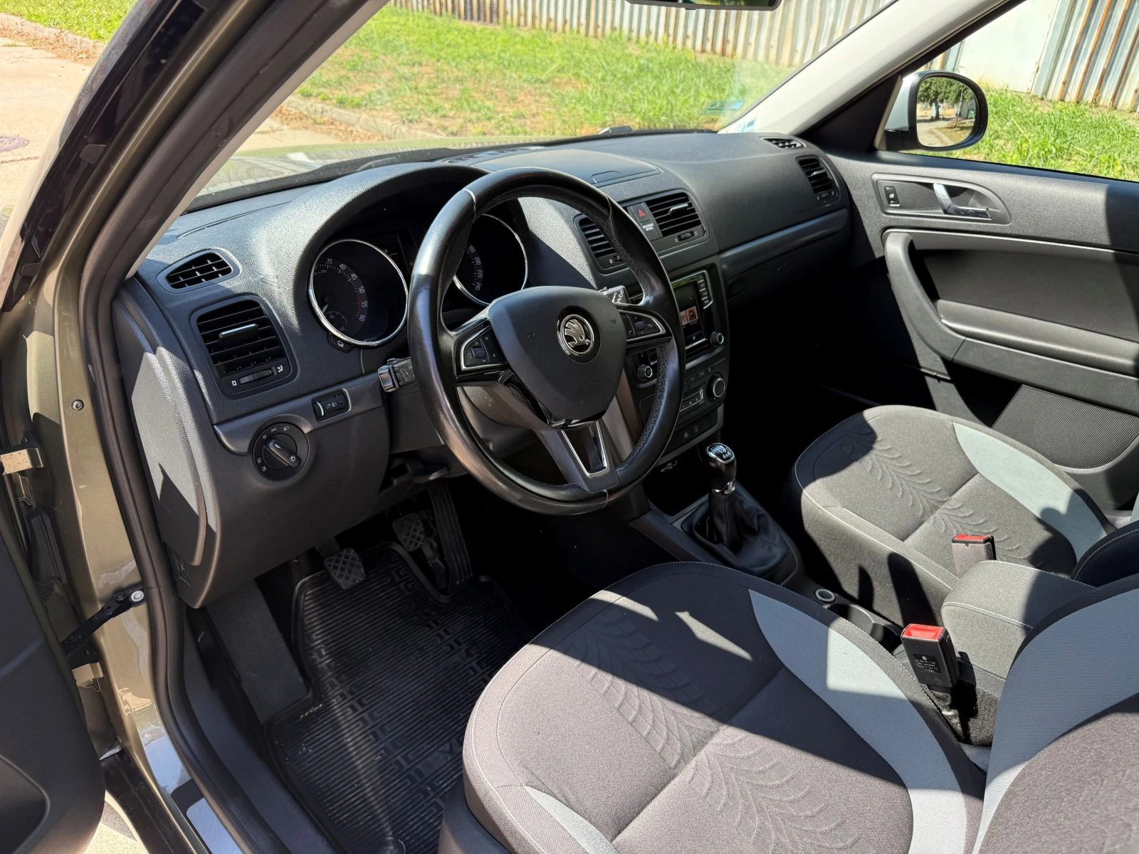 Skoda Yeti Амбишън Аутдоор - изображение 6