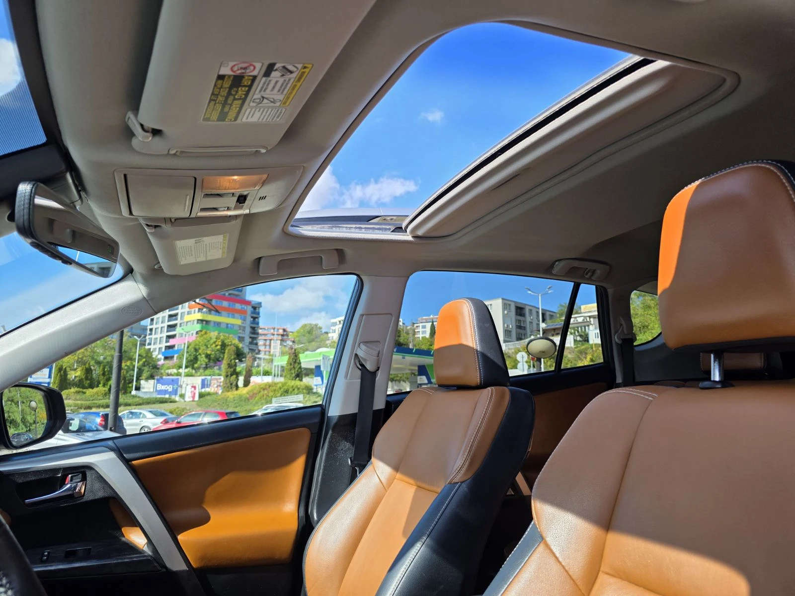 Toyota Rav4  2.5 4х4 Безин/LPG Platinium - изображение 9