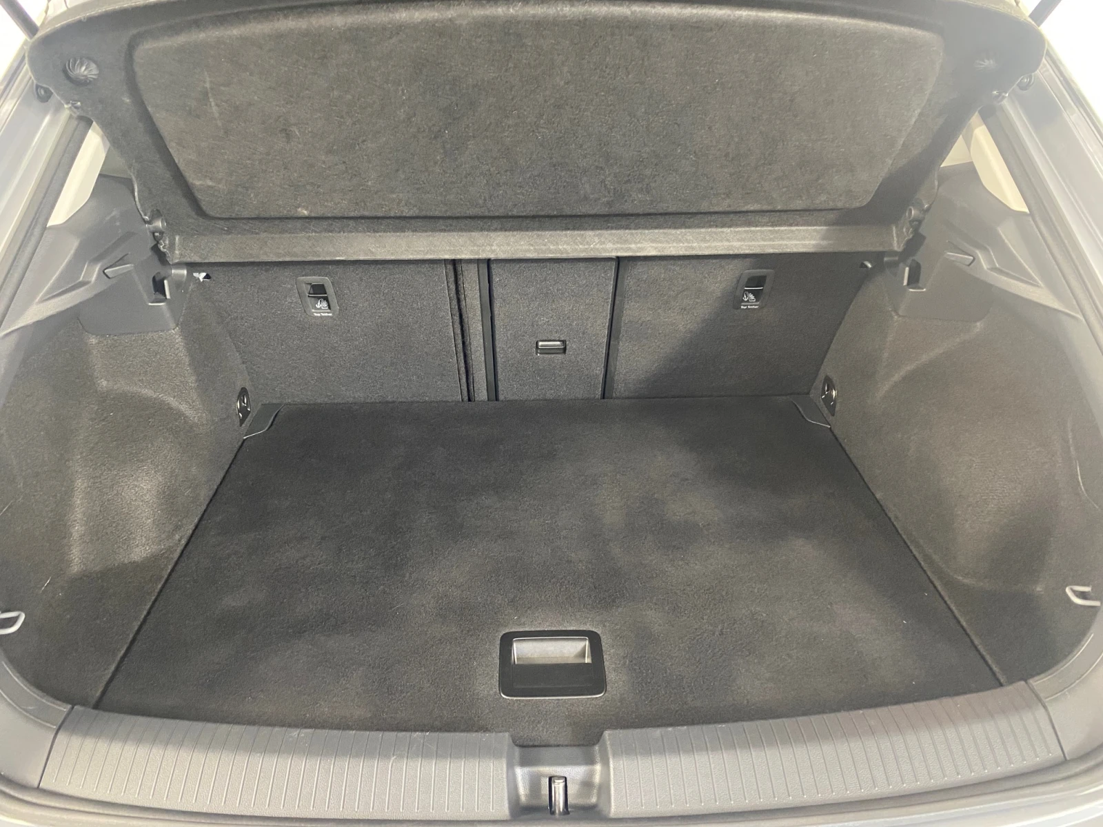 VW T-Roc 2.0 TDI DSG Life LED | Mobile.bg   16