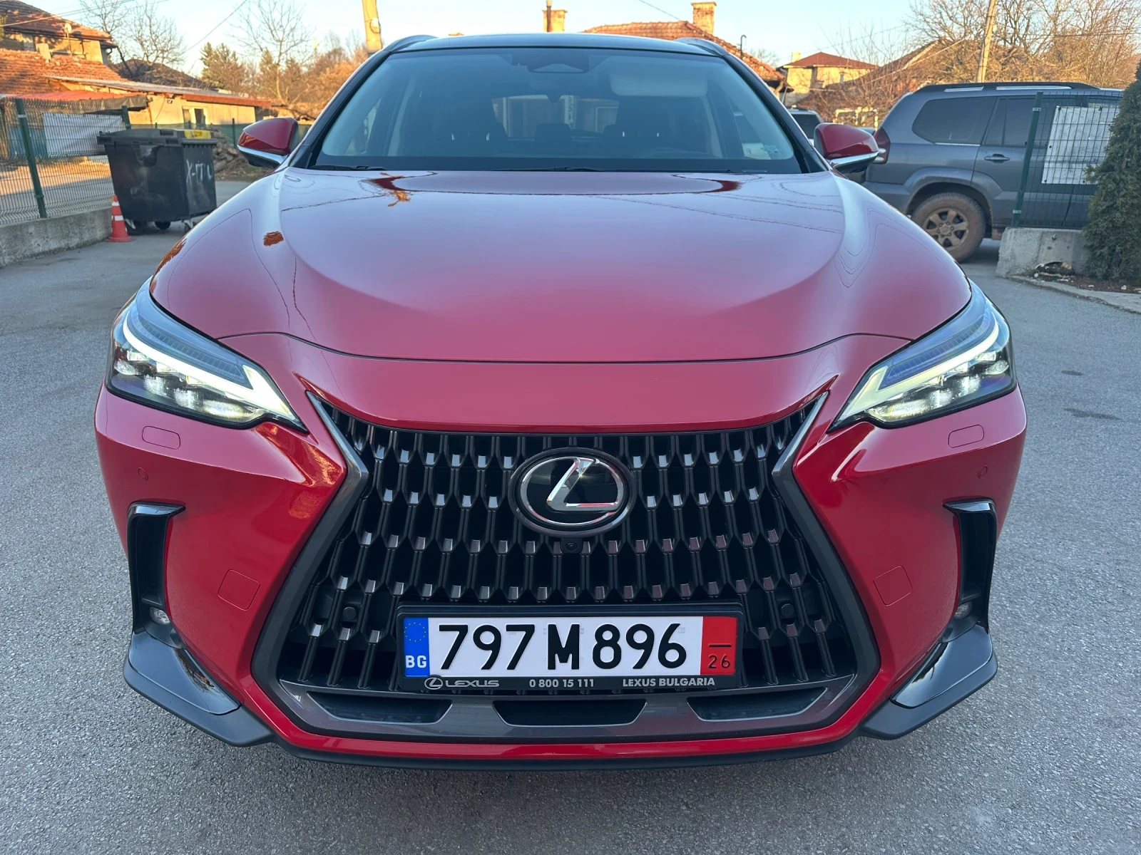 Lexus NX 350h, снимка 3 - Автомобили и джипове - 53728082