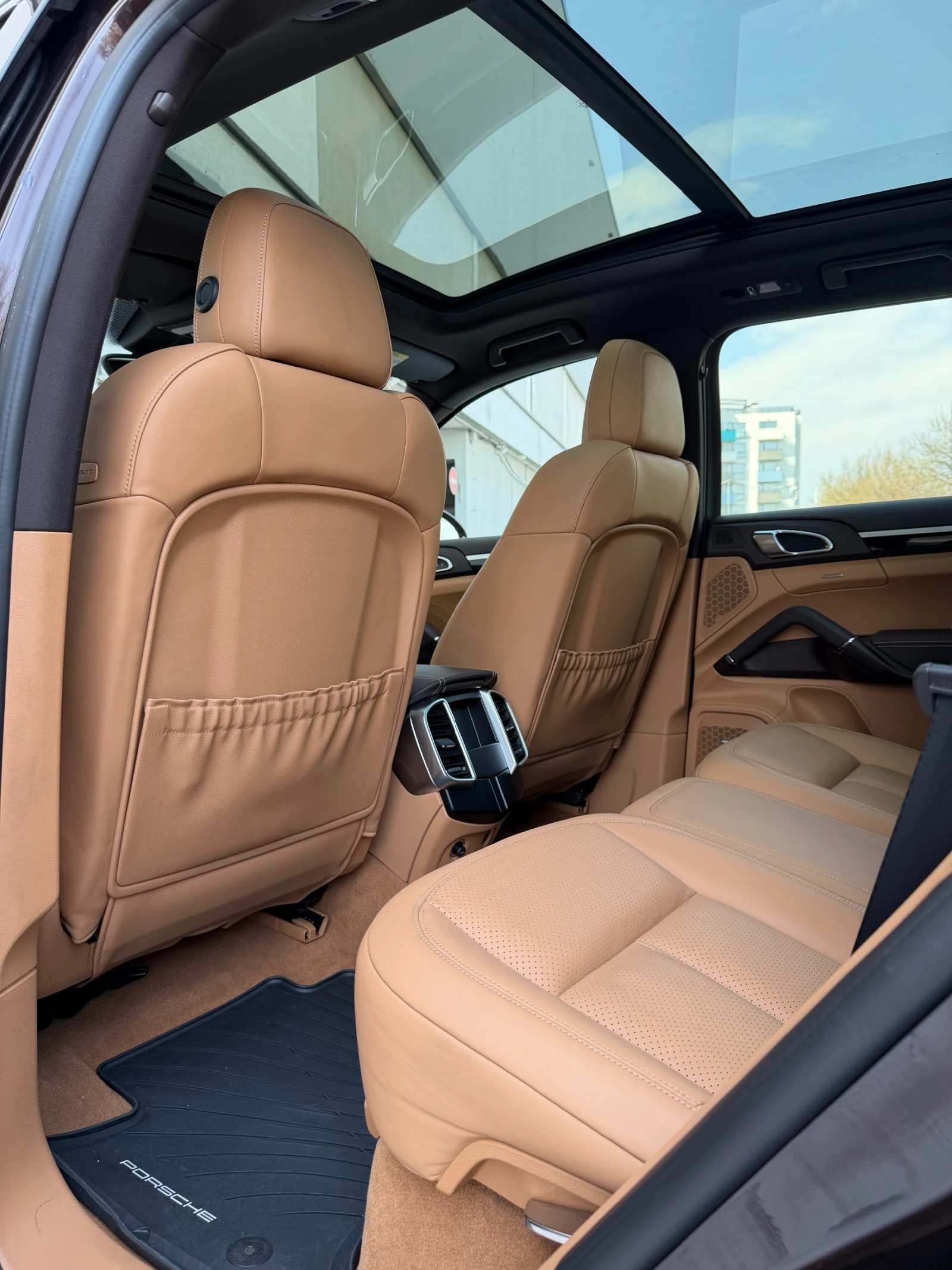 Porsche Cayenne S E-Hybrid, снимка 7 - Автомобили и джипове - 53863297