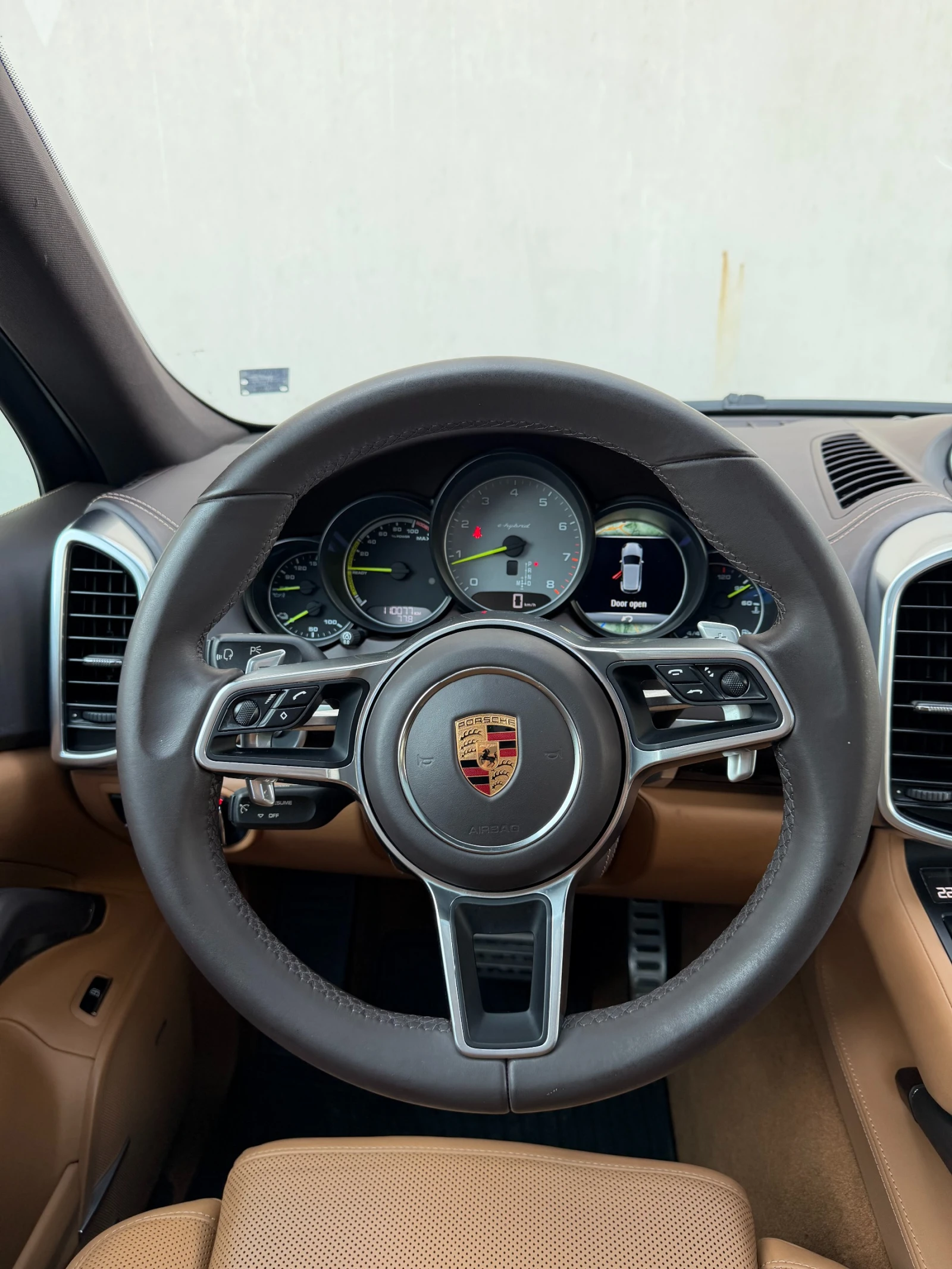 Porsche Cayenne S E-Hybrid, снимка 9 - Автомобили и джипове - 53863297