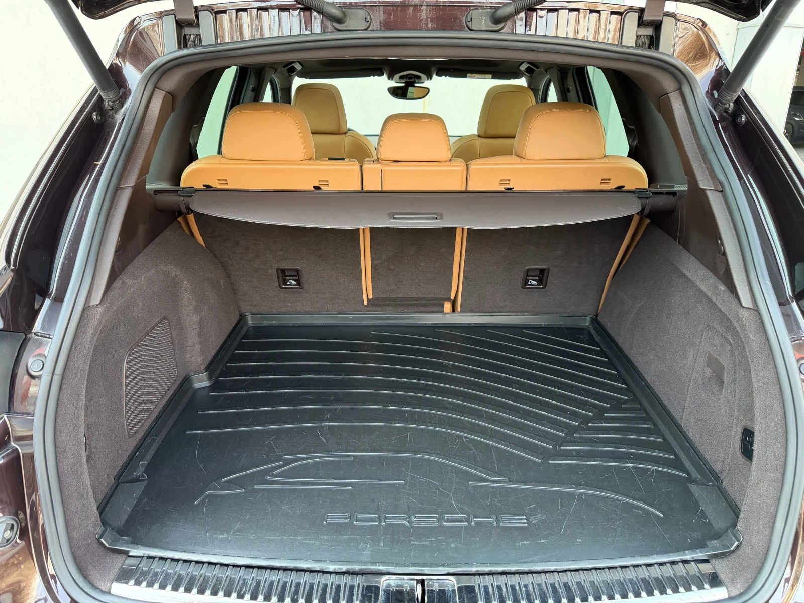 Porsche Cayenne S E-Hybrid, снимка 13 - Автомобили и джипове - 53863297