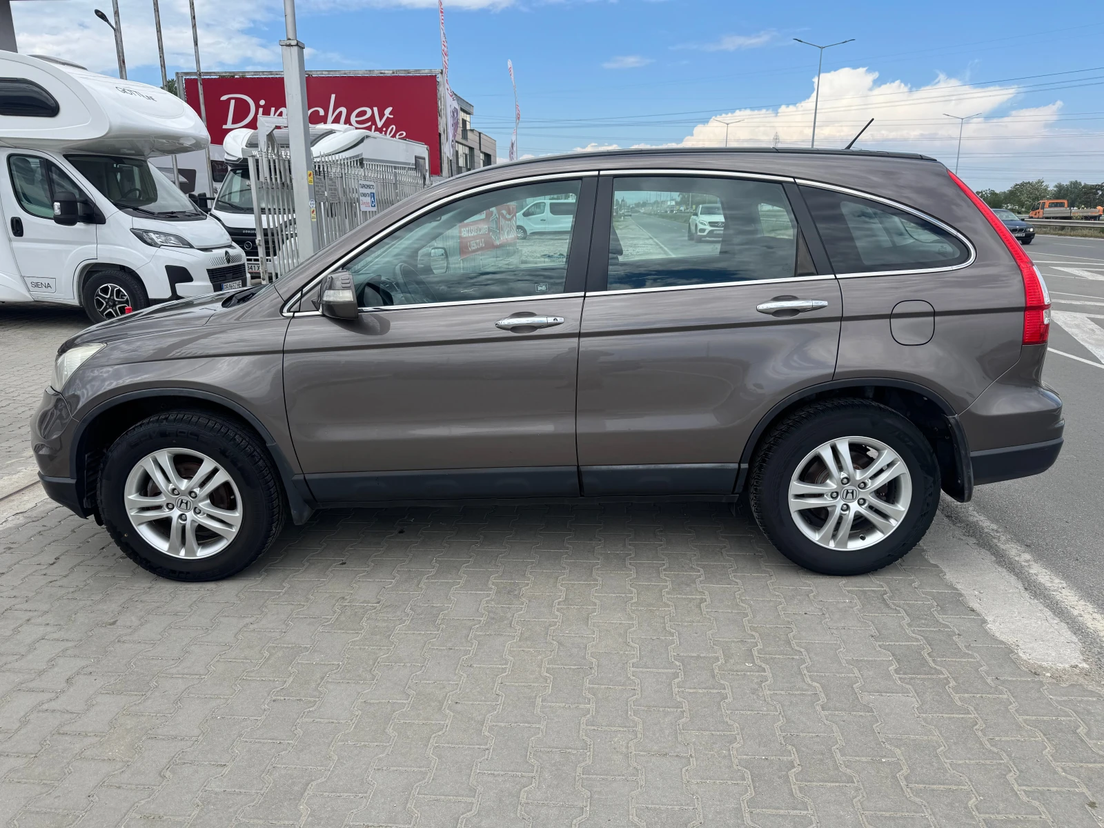 Honda Cr-v 2.2 D 4x4, снимка 3 - Автомобили и джипове - 54575262