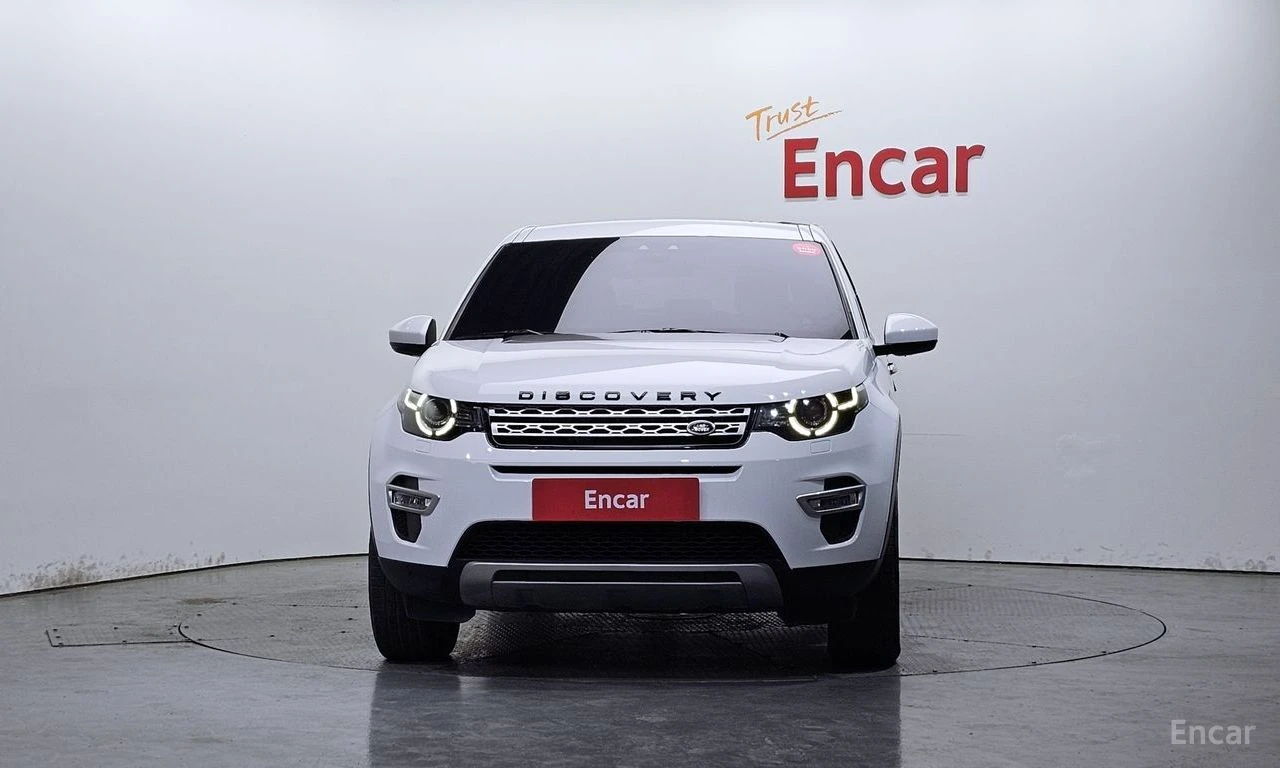 Land Rover Discovery Sport * 2.0d* КОЖА* ПОДГРЕВ* ПАНОРАМА* КАМЕРА* NAVI* LED, снимка 3 - Автомобили и джипове - 54596080