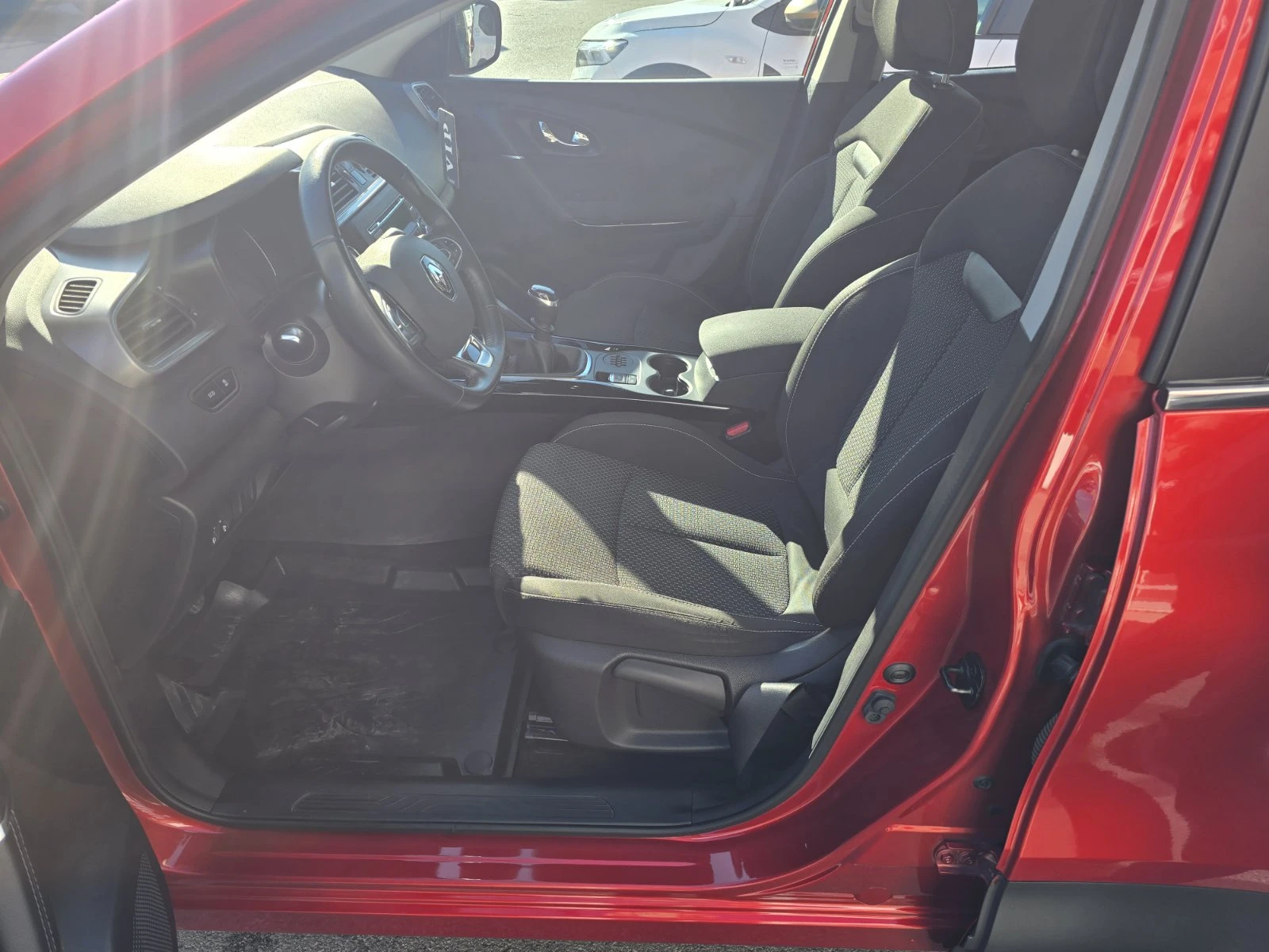 Renault Kadjar 1.2 TCe 130 BVM6 4x2 | Mobile.bg � ����������� 13