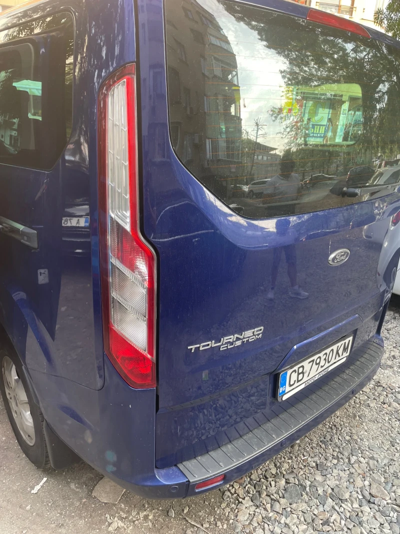 Ford Tourneo Custom, снимка 2 - Бусове и автобуси - 46982434