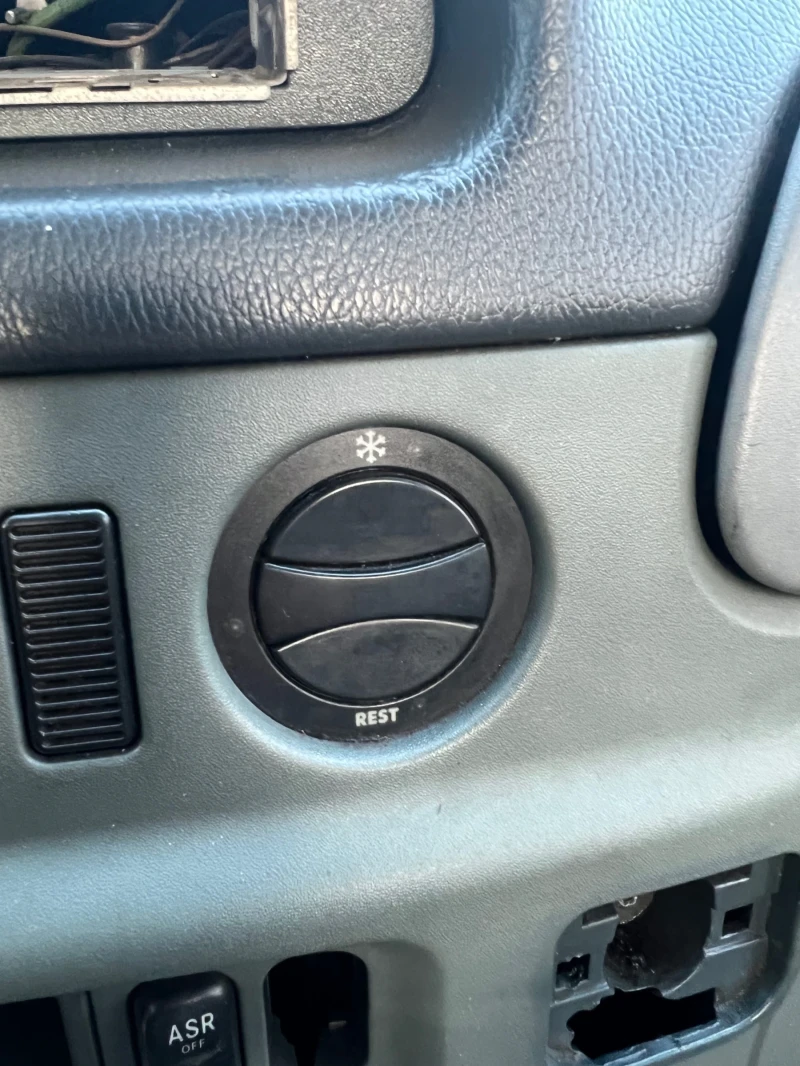 Mercedes-Benz Sprinter 313 СПЕЦИАЛЕН, снимка 10 - Бусове и автобуси - 52803928