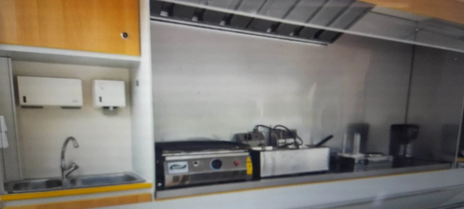Renault Master, снимка 3 - Бусове и автобуси - 54985129