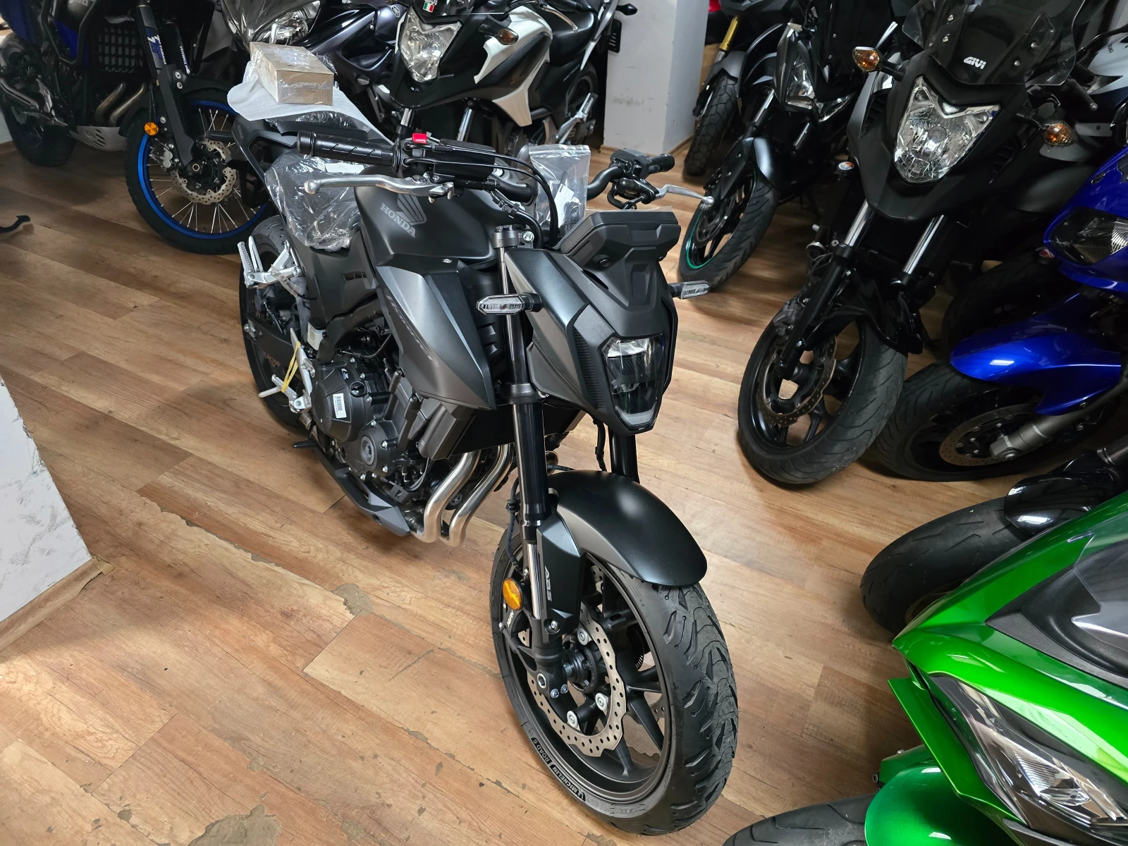 Honda Cb 500 Hornet NEW 2025!!!! KM= 0!!!! 35kw. A2!!!! - изображение 7