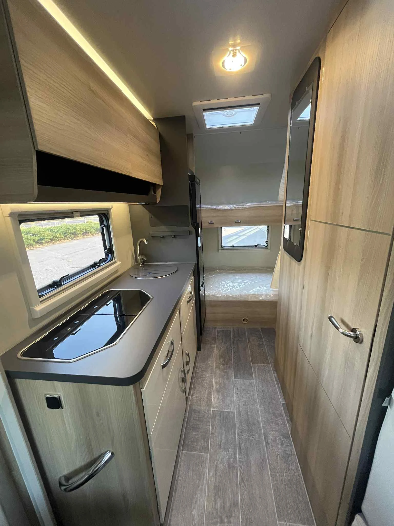 ������ ITINEO PS700 170�.�. �� LIFEPO4 | Mobile.bg � ����������� 7