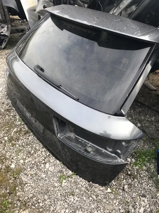 Заден капак за Ауди Q7 Audi 4M 2015-2019 година, снимка 2 - Части - 56231571