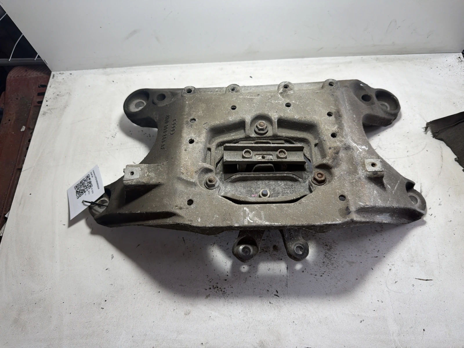 планка 2.0TDI 8K0399263AF Audi A4