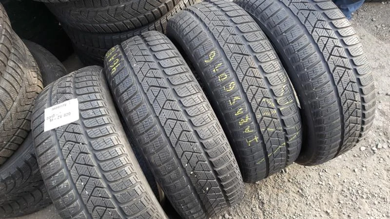 Гуми Зимни 215/60R16, снимка 2 - Гуми и джанти - 27724016