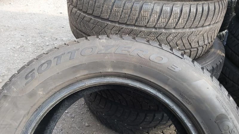 Гуми Зимни 215/60R16, снимка 7 - Гуми и джанти - 27724016