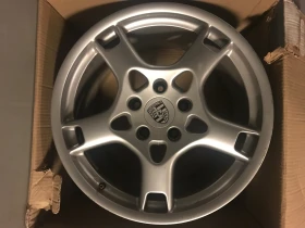 ������ �� Porsche Carrera | Mobile.bg � ����� ������ 2