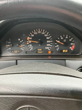 Mercedes-Benz E 200, снимка 6