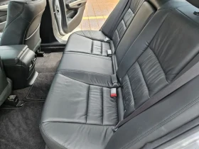 Honda Accord 3.5 8Th Generation, снимка 13