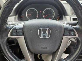 Honda Accord 3.5 8Th Generation, снимка 15