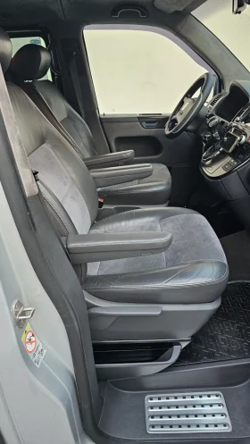 Обява за продажба на VW Multivan 2.5TDI Алкантара  ~25 300 лв. - изображение 6