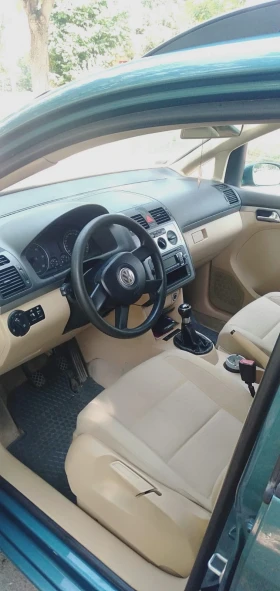  VW Touran
