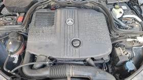 Mercedes-Benz C 220 УНИКАТ102000км!!!100%РЕАЛНИ КИЛОМЕТРИ , снимка 8