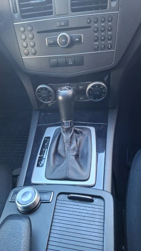 Mercedes-Benz C 220 УНИКАТ102000км!!!100%РЕАЛНИ КИЛОМЕТРИ , снимка 7