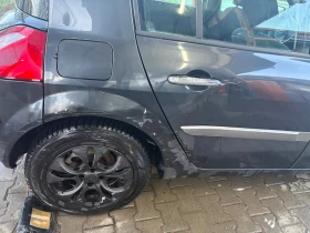 Renault Megane - 1400 € / 2738.16 лв. - 23916066 3