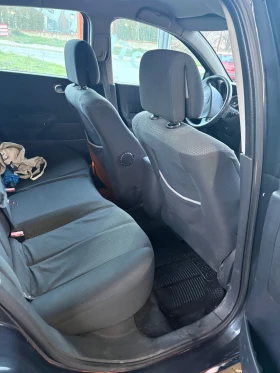 Renault Megane - 1400 € / 2738.16 лв. - 23916066 5