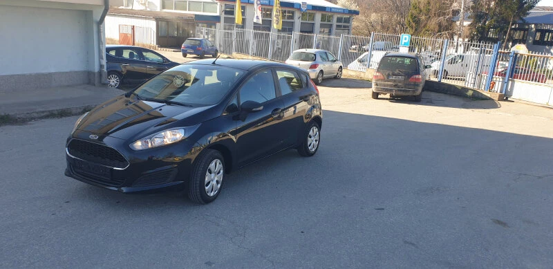 Ford Fiesta 1.3 i, снимка 1 - Автомобили и джипове - 38374310