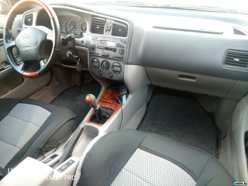 Nissan Primera P11, снимка 8 - Автомобили и джипове - 48019568