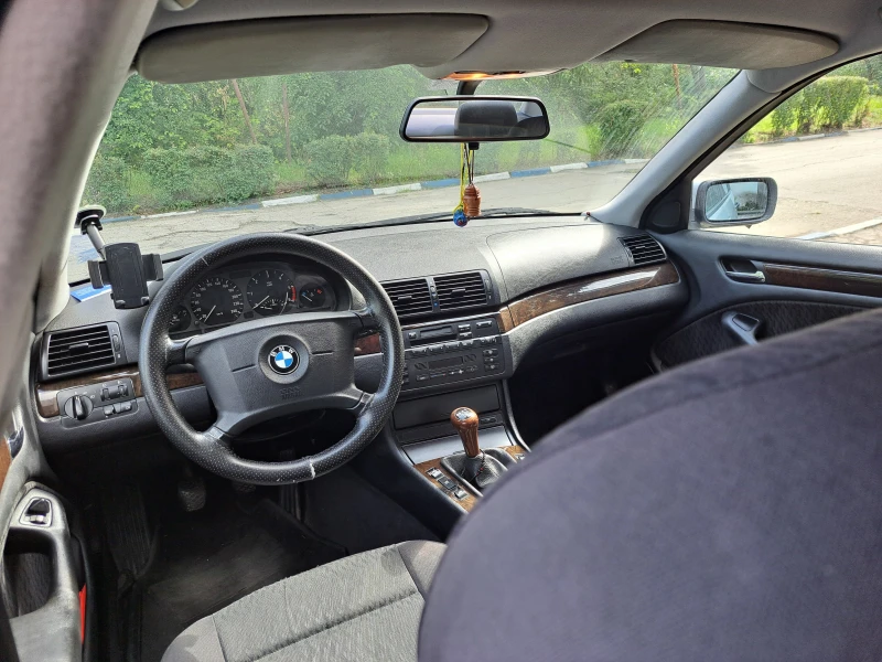 BMW 320 D, снимка 8 - Автомобили и джипове - 46258667