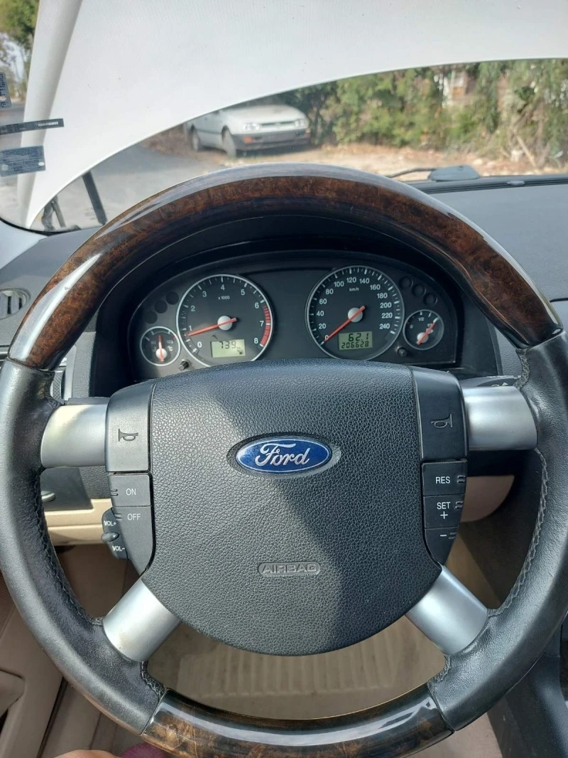 Ford Mondeo, снимка 16 - Автомобили и джипове - 46802397