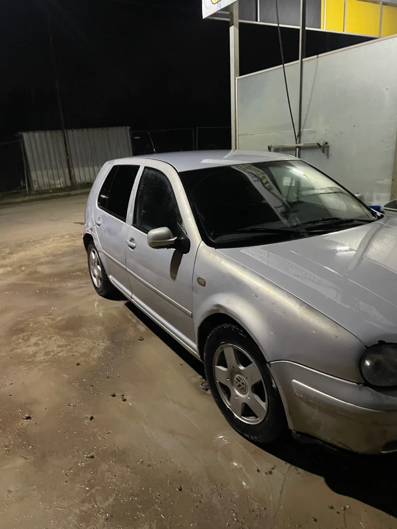 VW Golf, снимка 5 - Автомобили и джипове - 47173149